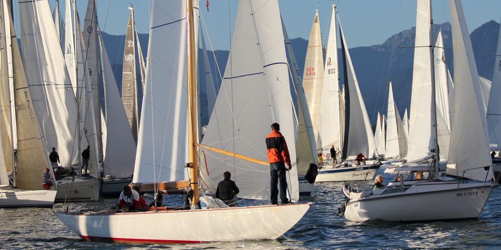 Beim Start der West-Ost Regatta geht es of eng zu …