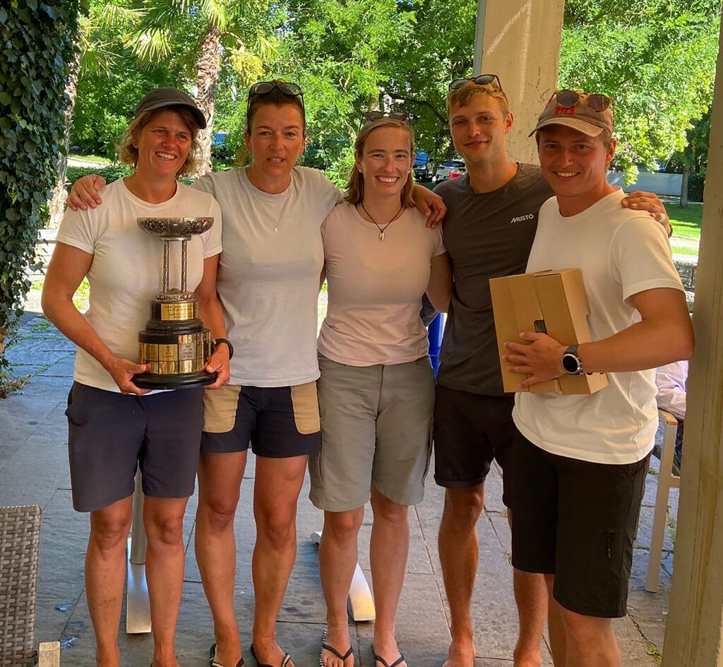 Das Siegerteam vom Petrus: Amelie Schmutz, Claudia Däschle, Isabell Rau, Boris Geray und Luis Schaubhut